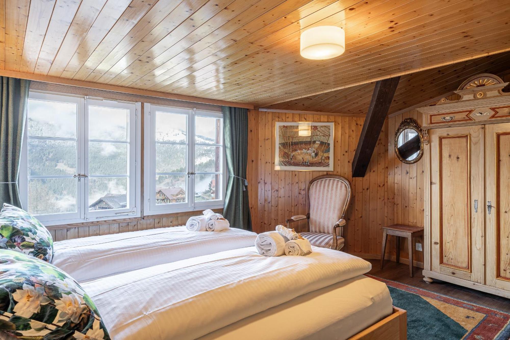 Schweizerhof Attic * Wengen